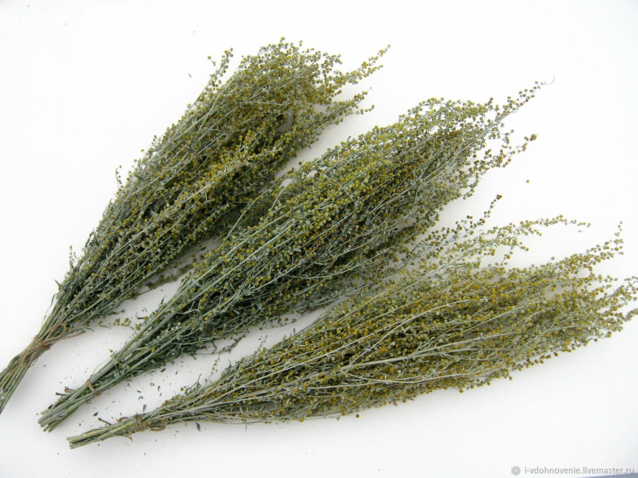 Букет с полынью