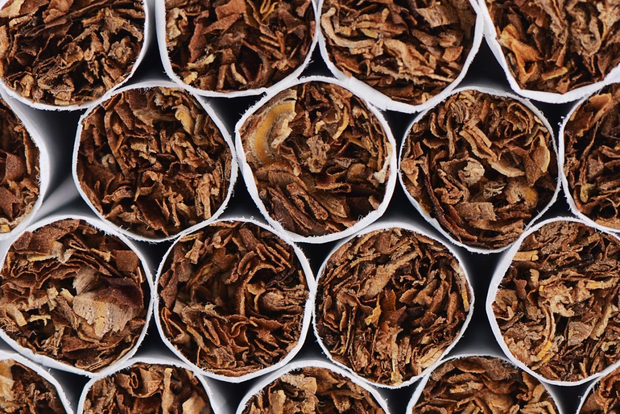 Значок лист табака