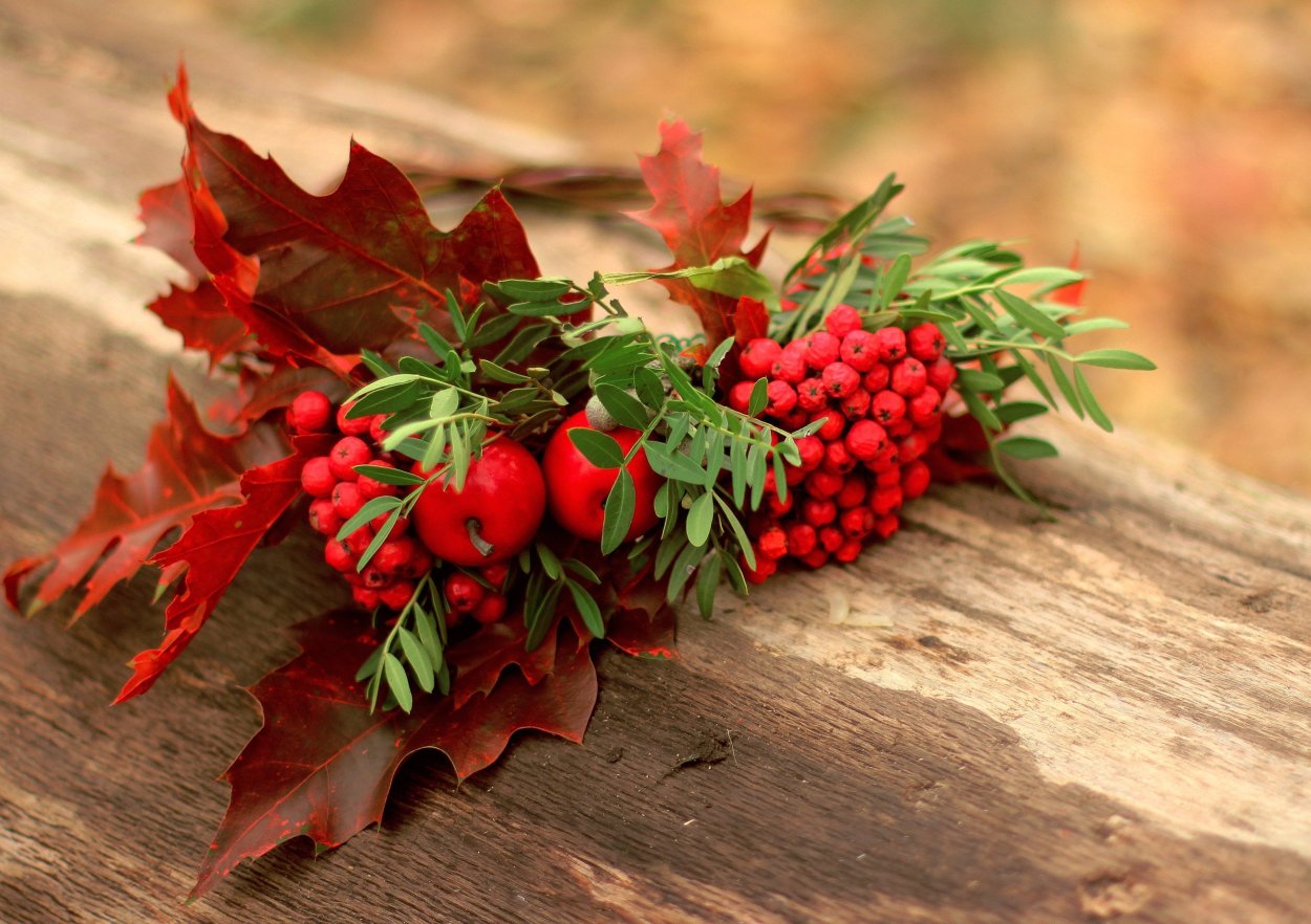 Осенний букет с рябиной