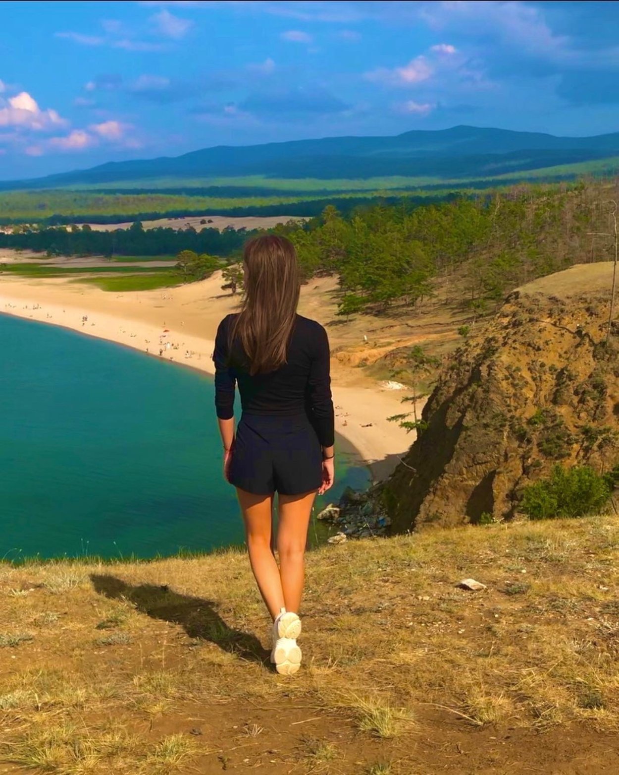 Байкал Листвянка и бухта Песчаная