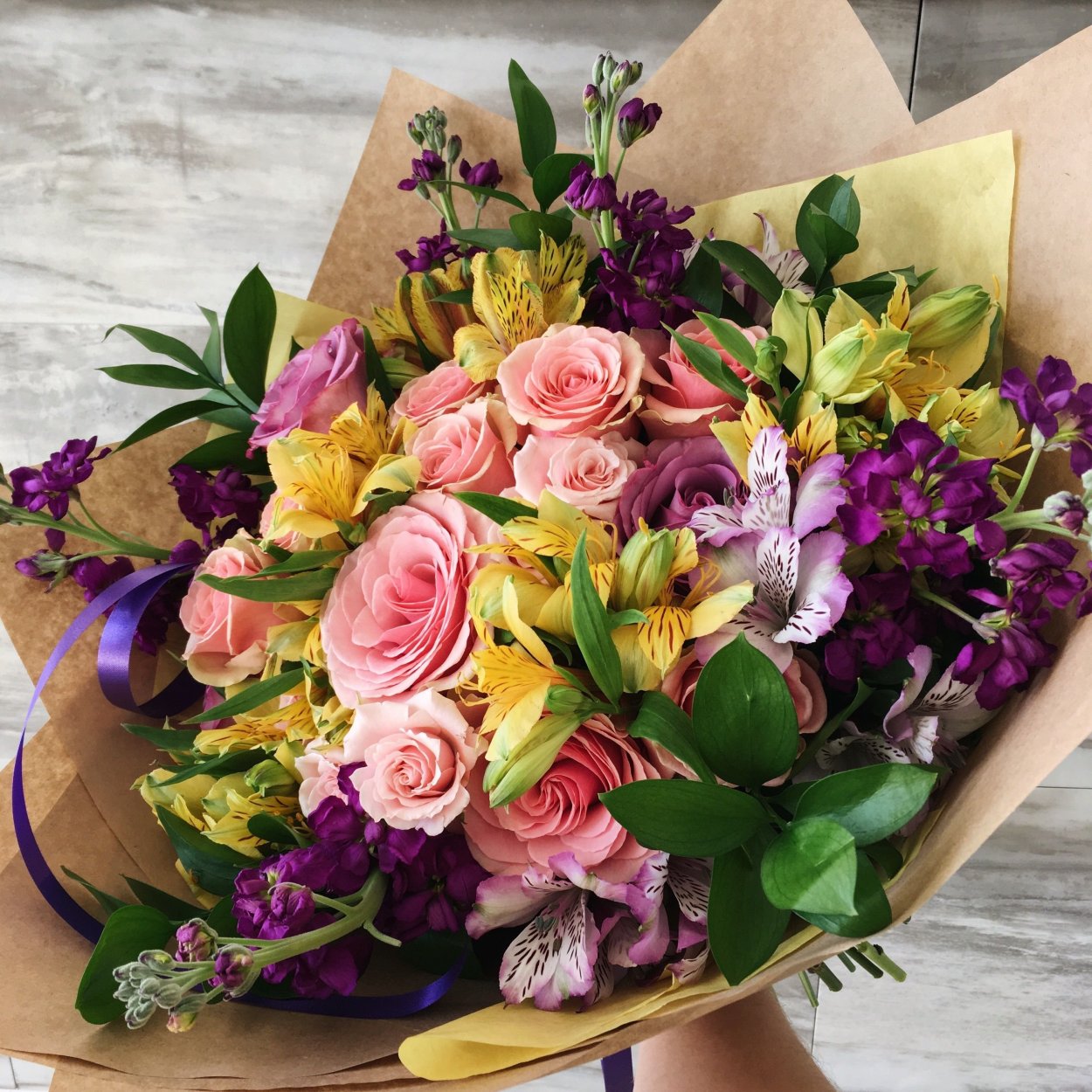 Букеты георгины с гладиолусами