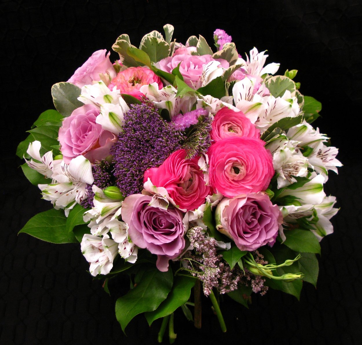 Дизайнерский букет цветов