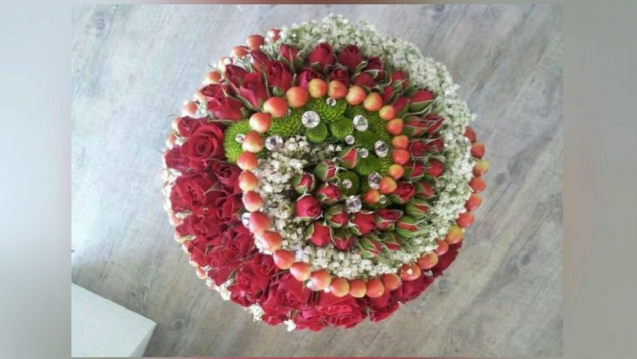 Букет в стиле бидермейер