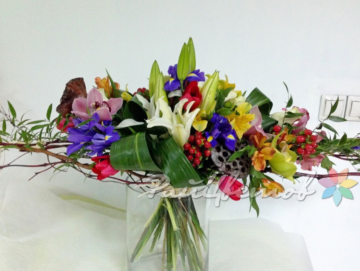 Цветочный букет горизонтальный