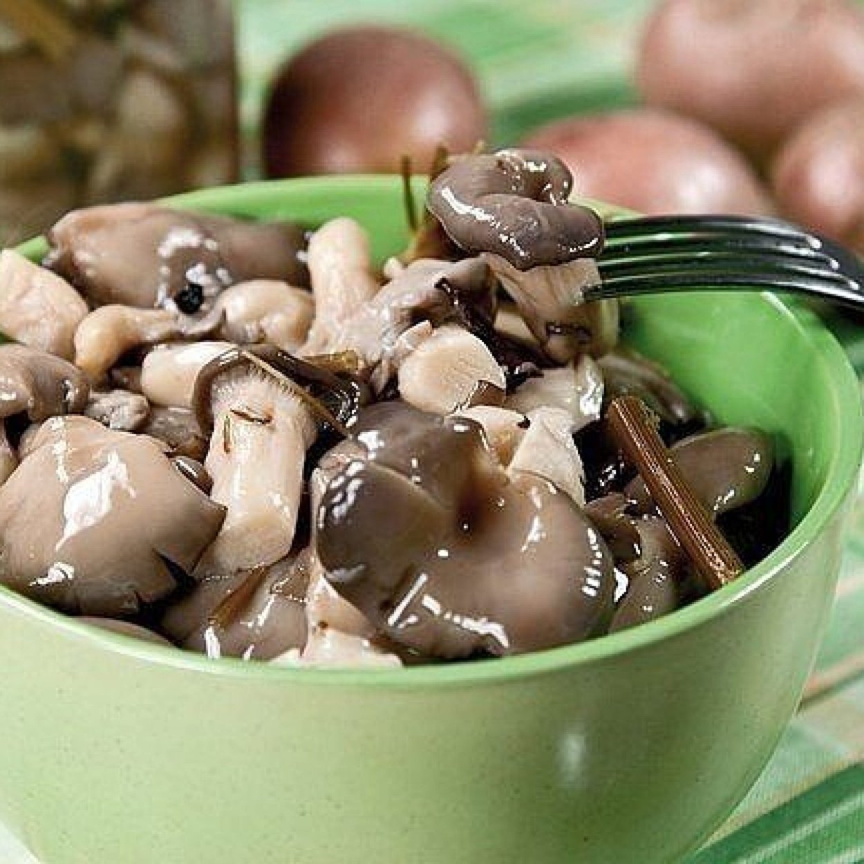 Маринованные грибочки вешенки