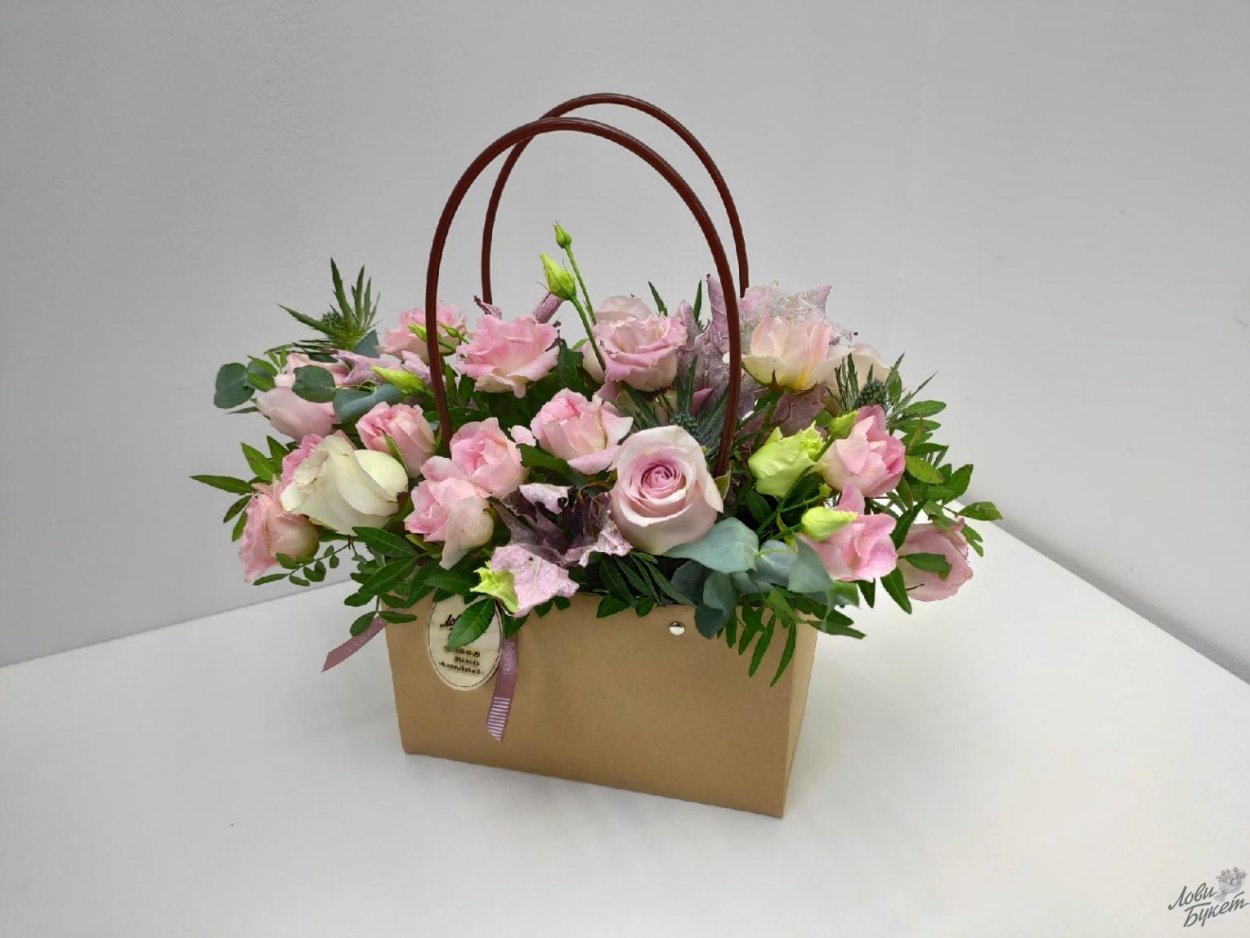 Цветы в сумочке