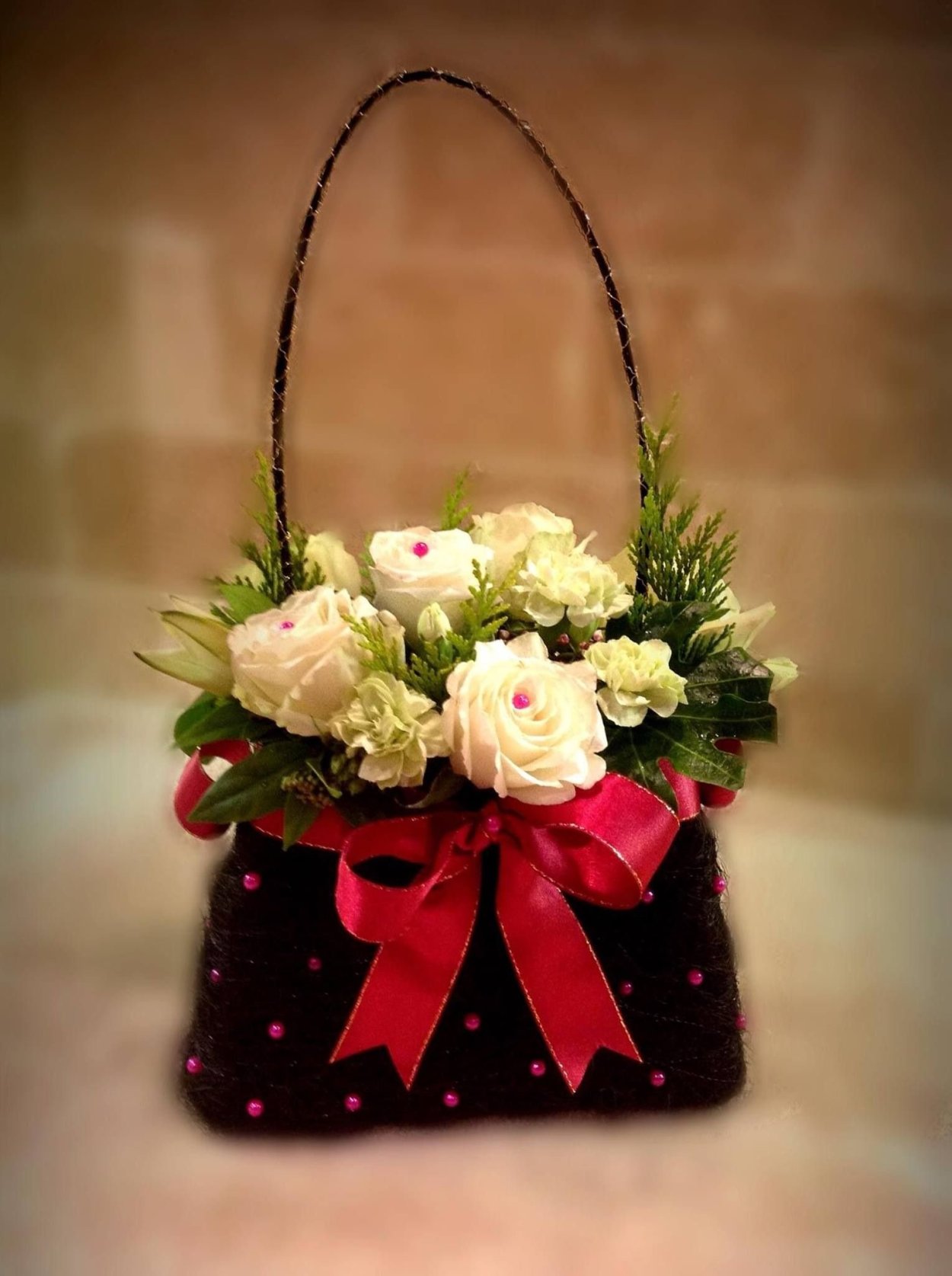 Сумка из живых цветов