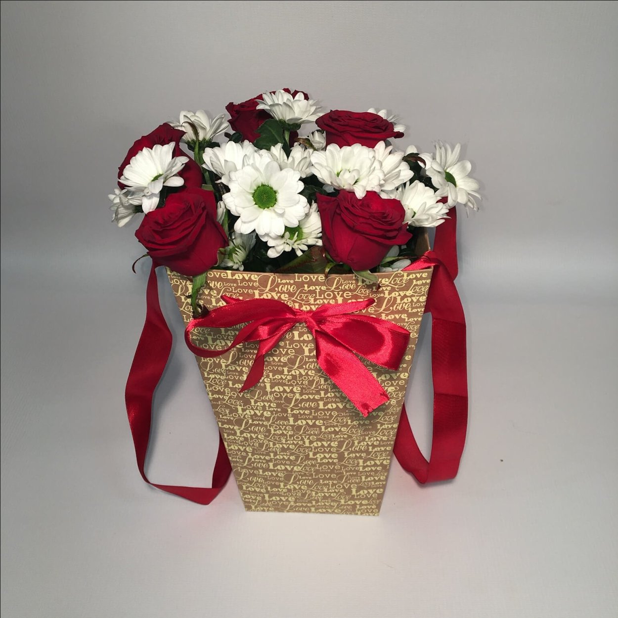 Цветы в подарок