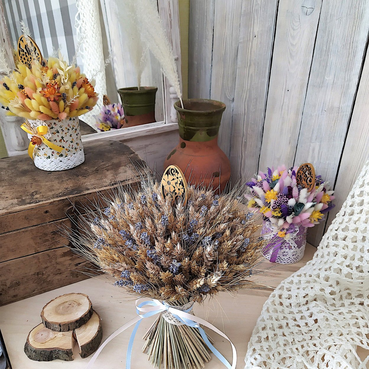 Ваза с колосьями пшеницы