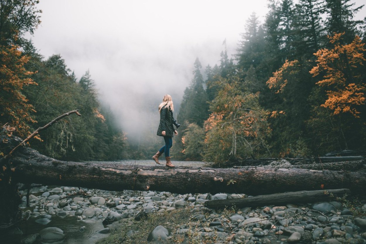 Хипстер в лесу