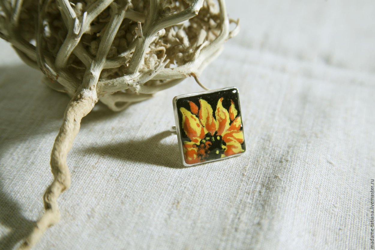 Горячая эмаль на меди