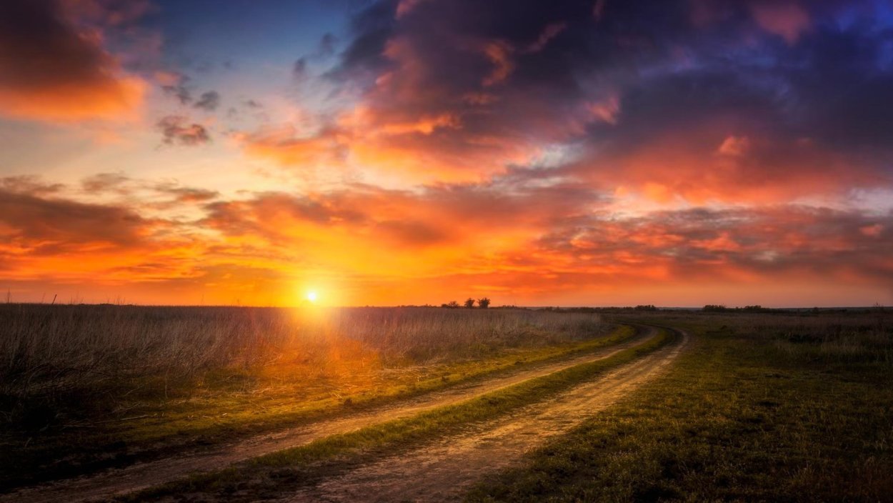 Закат в степи