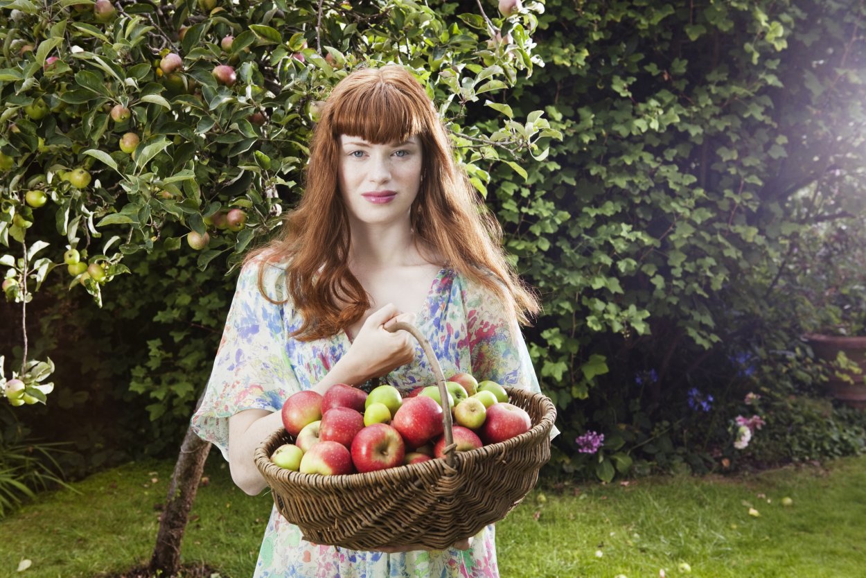 Необычные яблоки