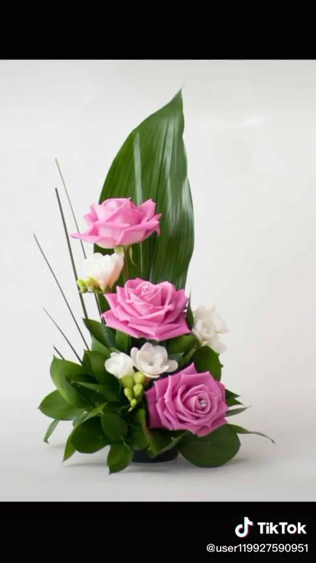 Композиции из цветов живых