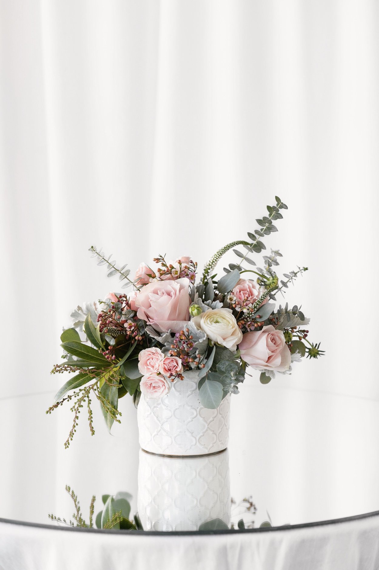 Экибаны из живых цветов