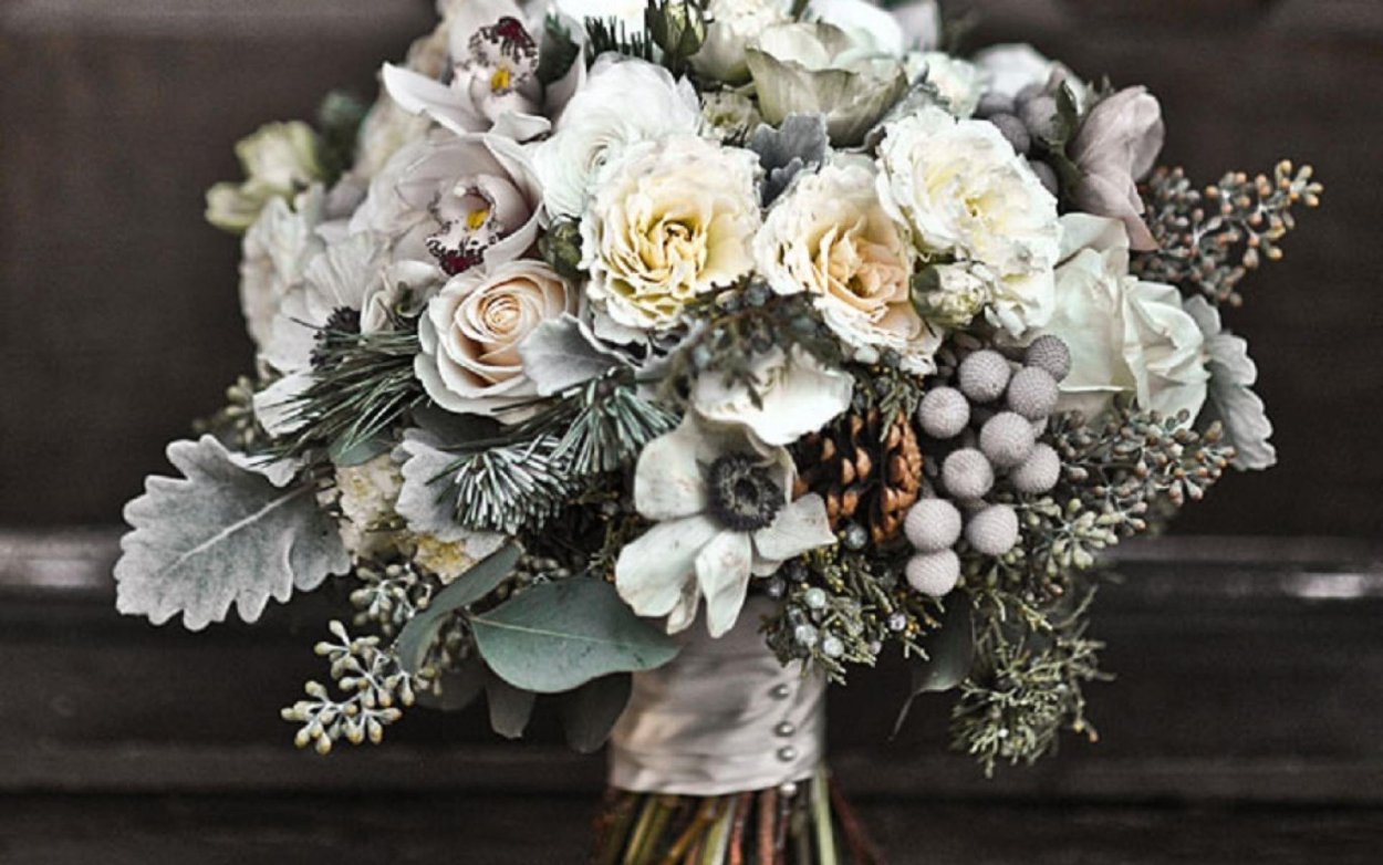 Свадебный букет с цинерарией