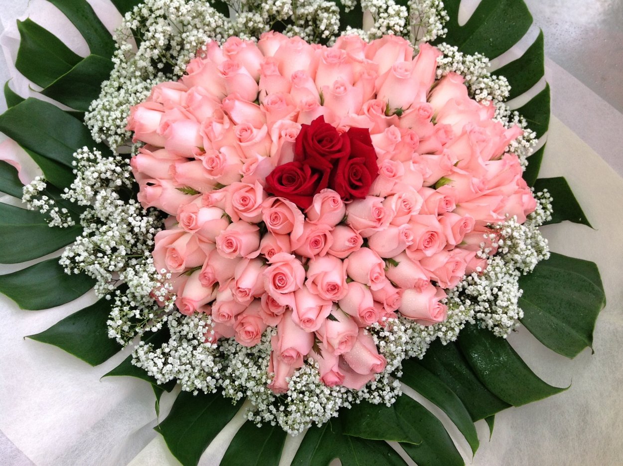 Яркий букет