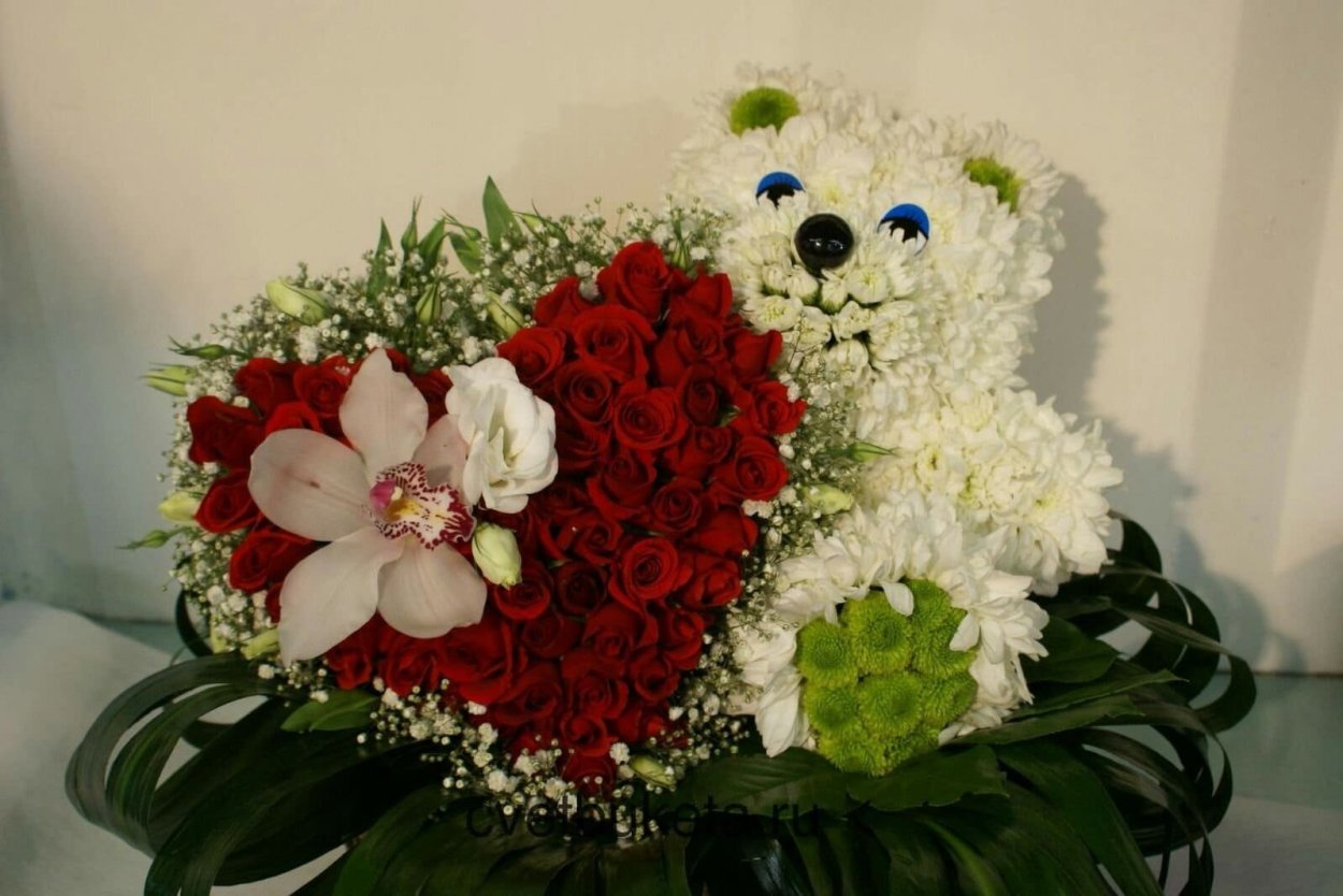 Букет "роза и Сантини" мини