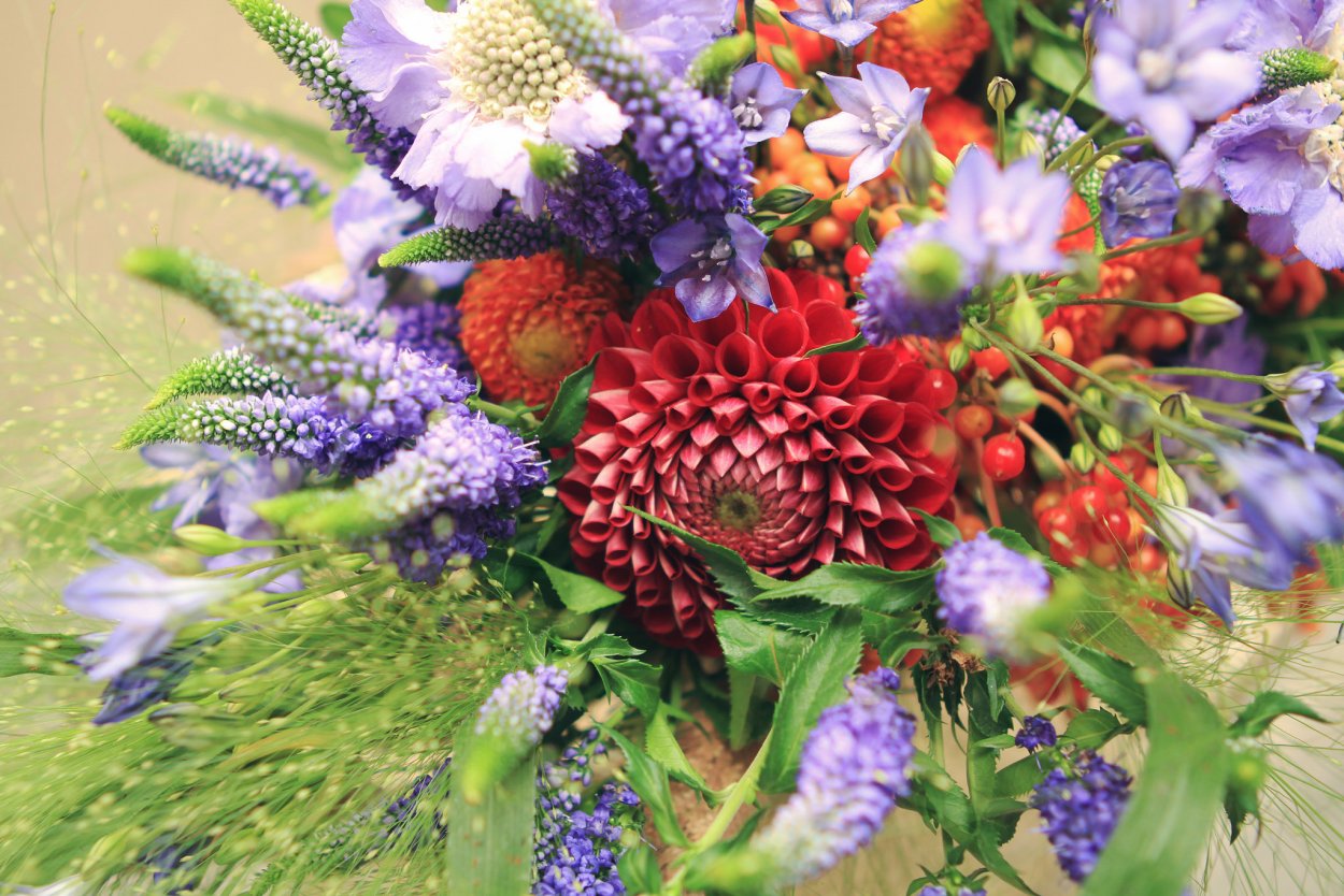 Букет августа