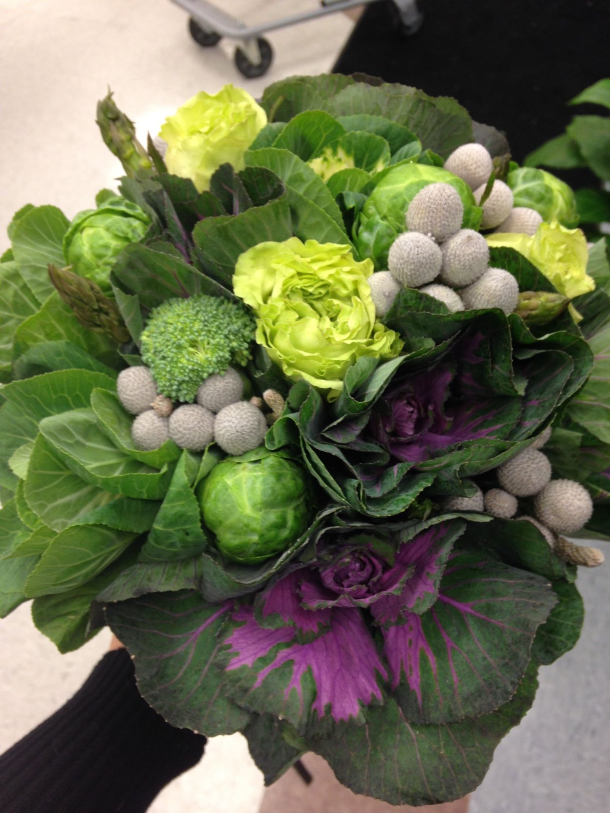 Букет с зеленой гортензией