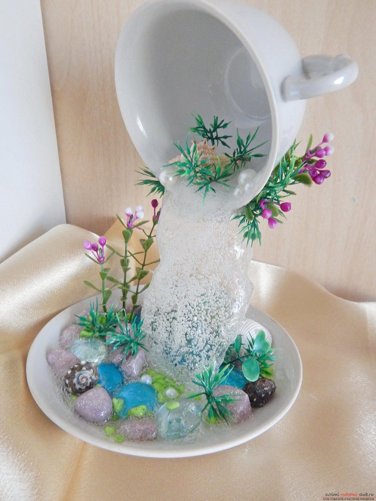 Альпийская горка фонтан Каскад