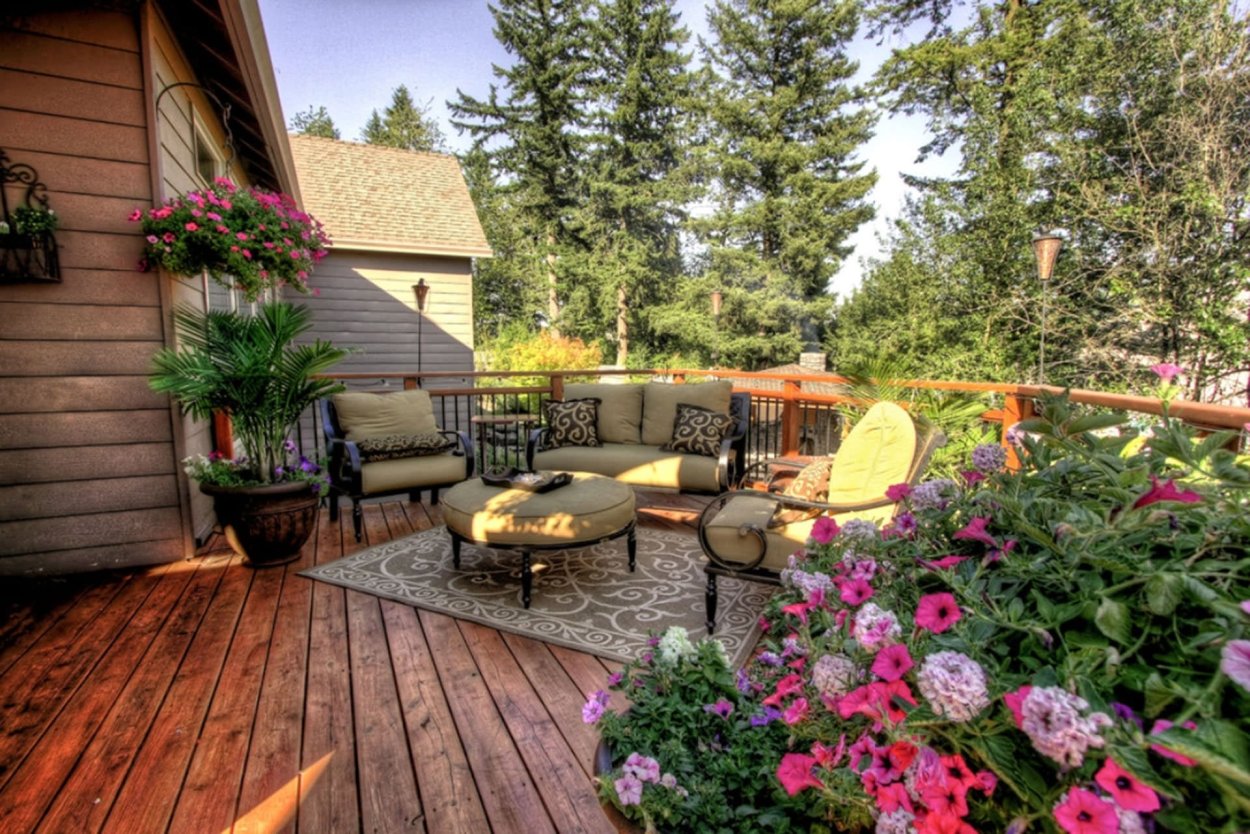 Фазенда "веранда в стиле Шале"