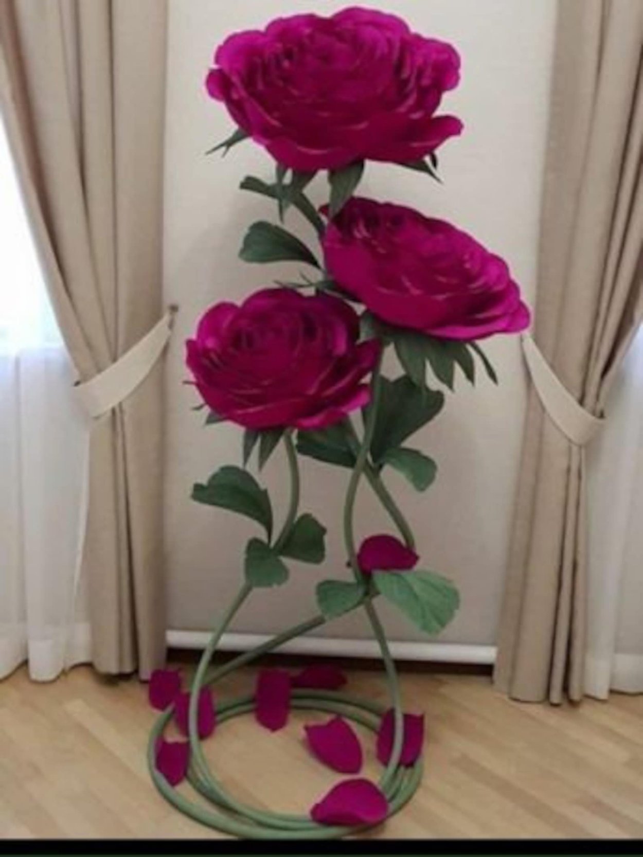 Декор искусственными цветами