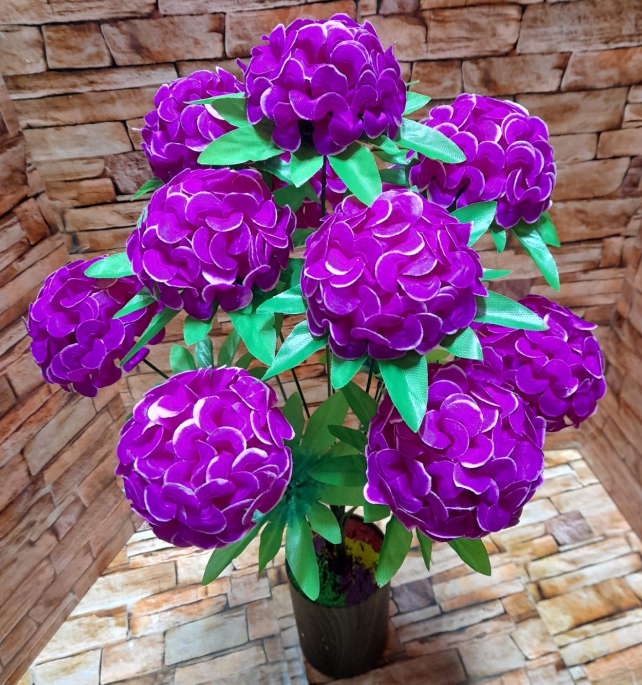 Большие цветы для украшения зала