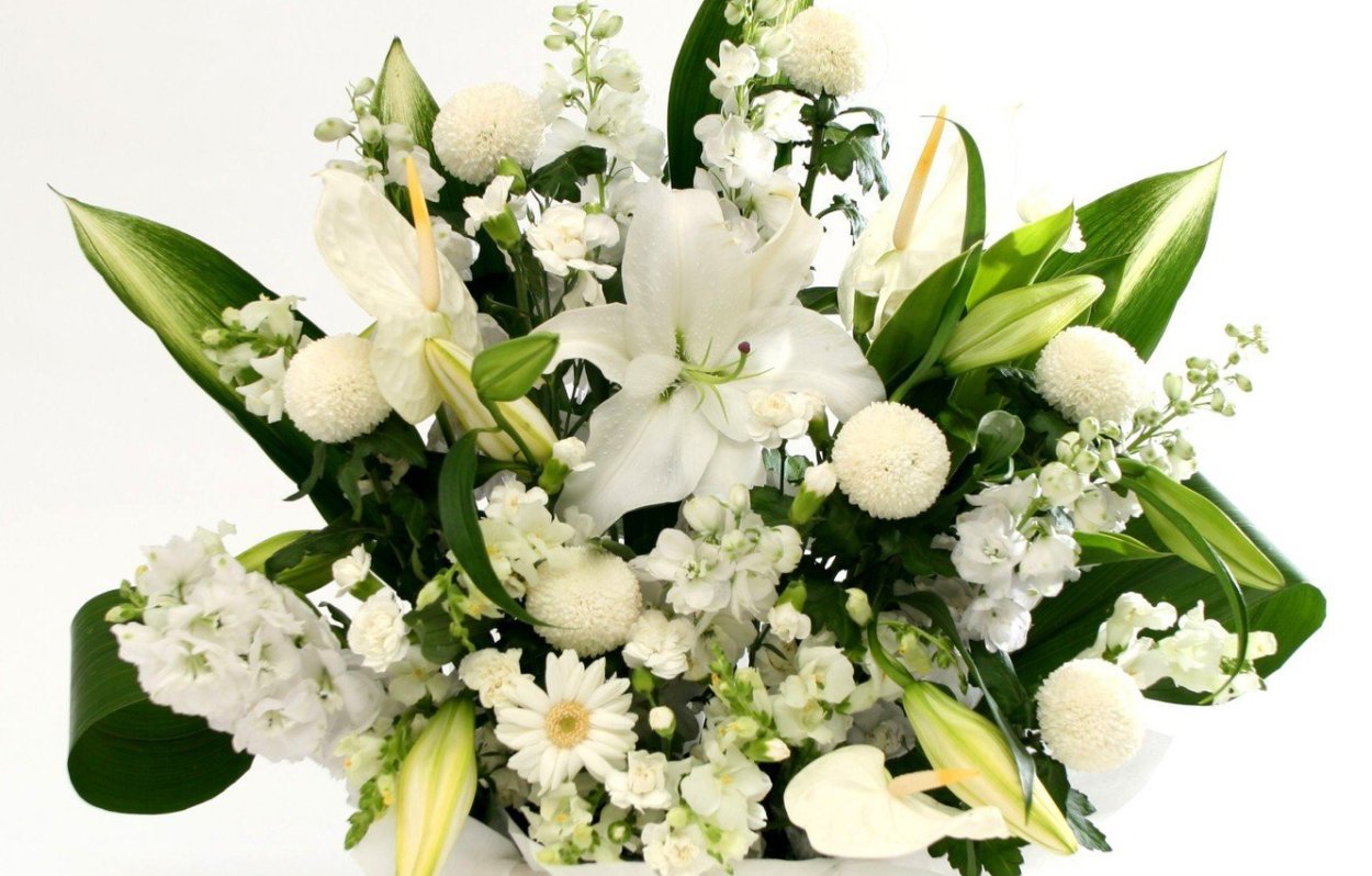 Лилии нарциссы Ландыши