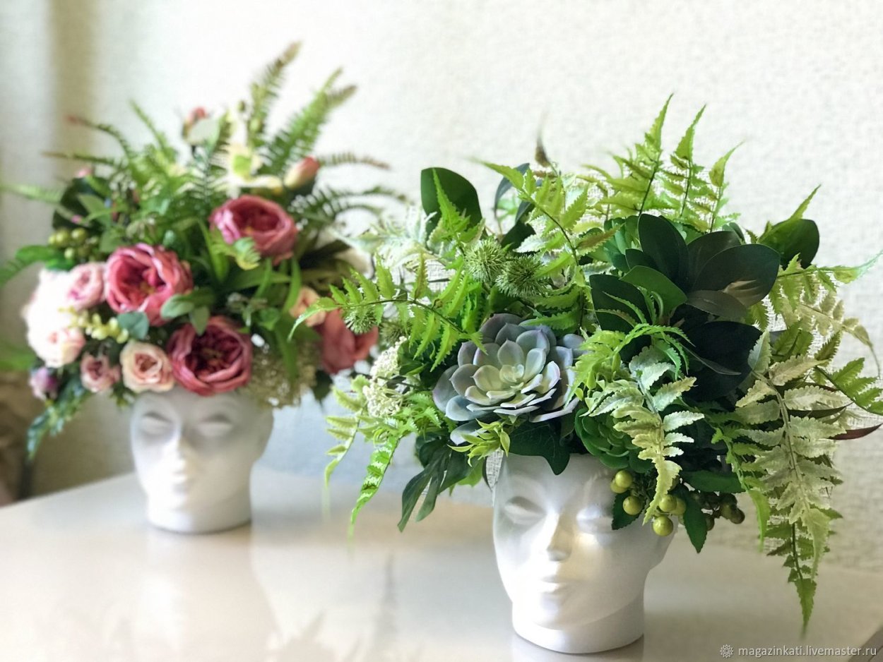 Композиции из искусственных цветов
