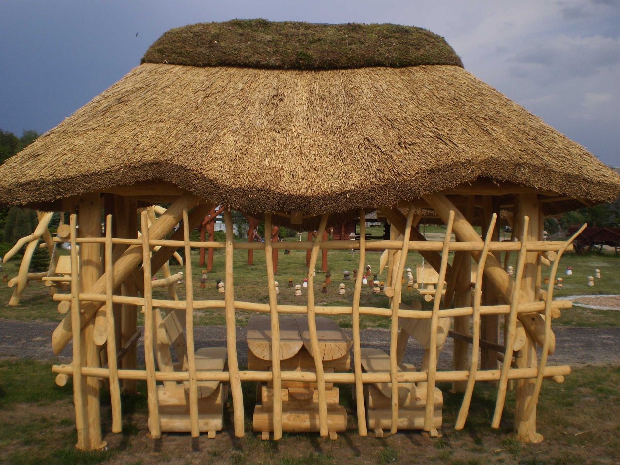 Соломенная крыша