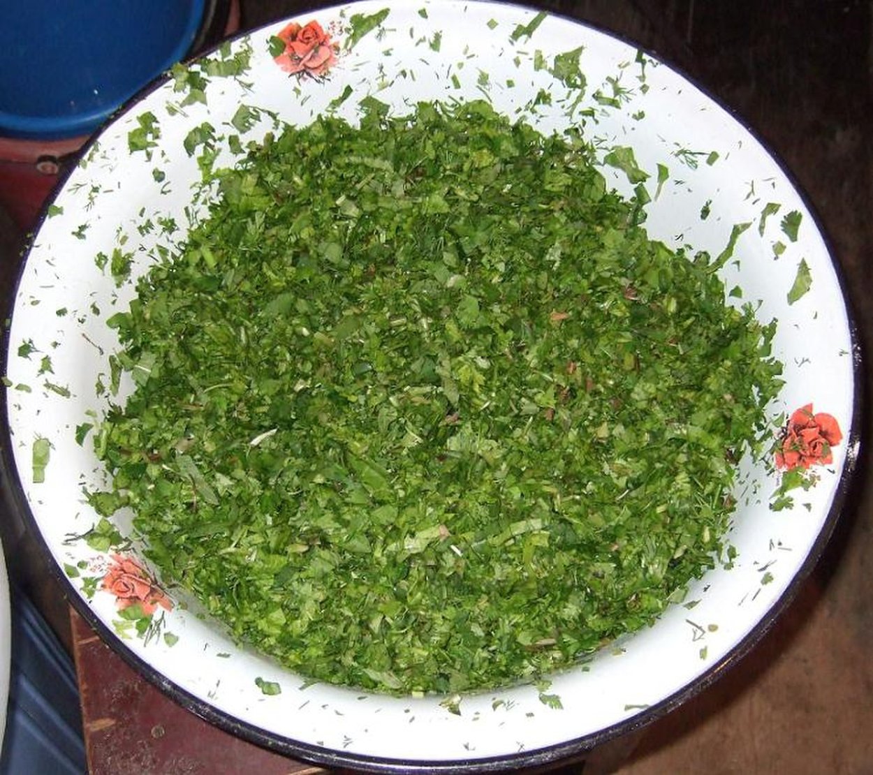 Нарезанный зелень для Жингялов хац