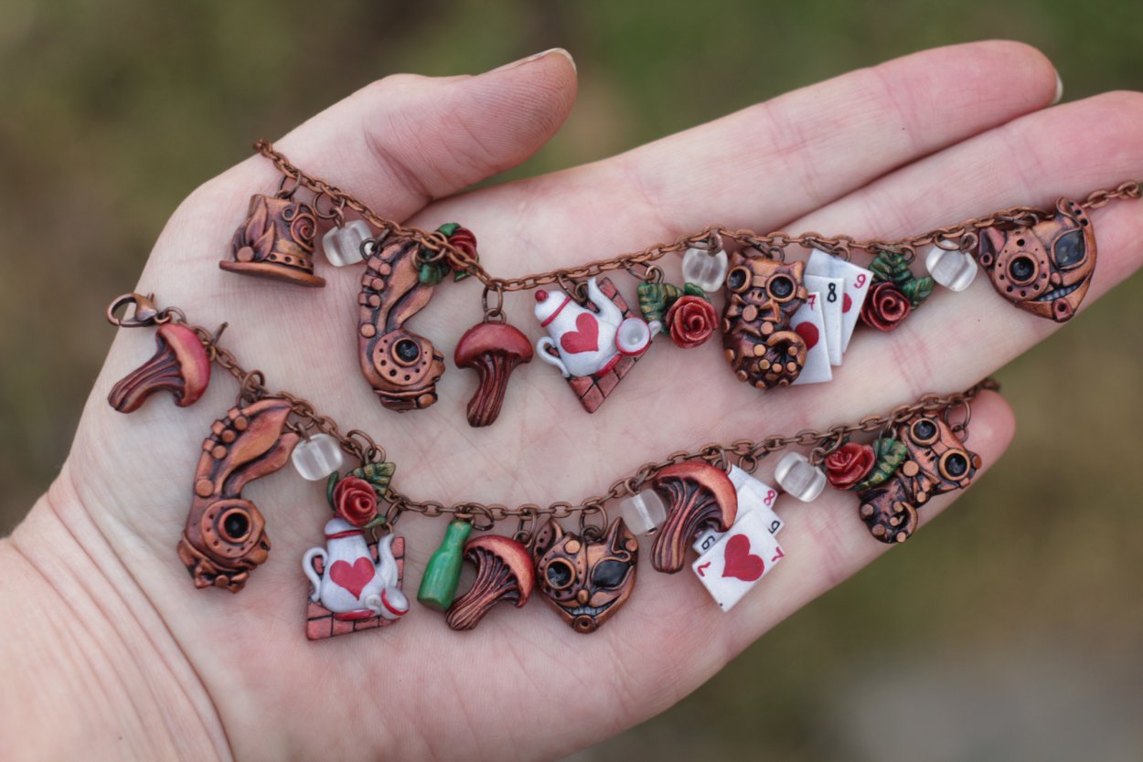 Украшения из глины