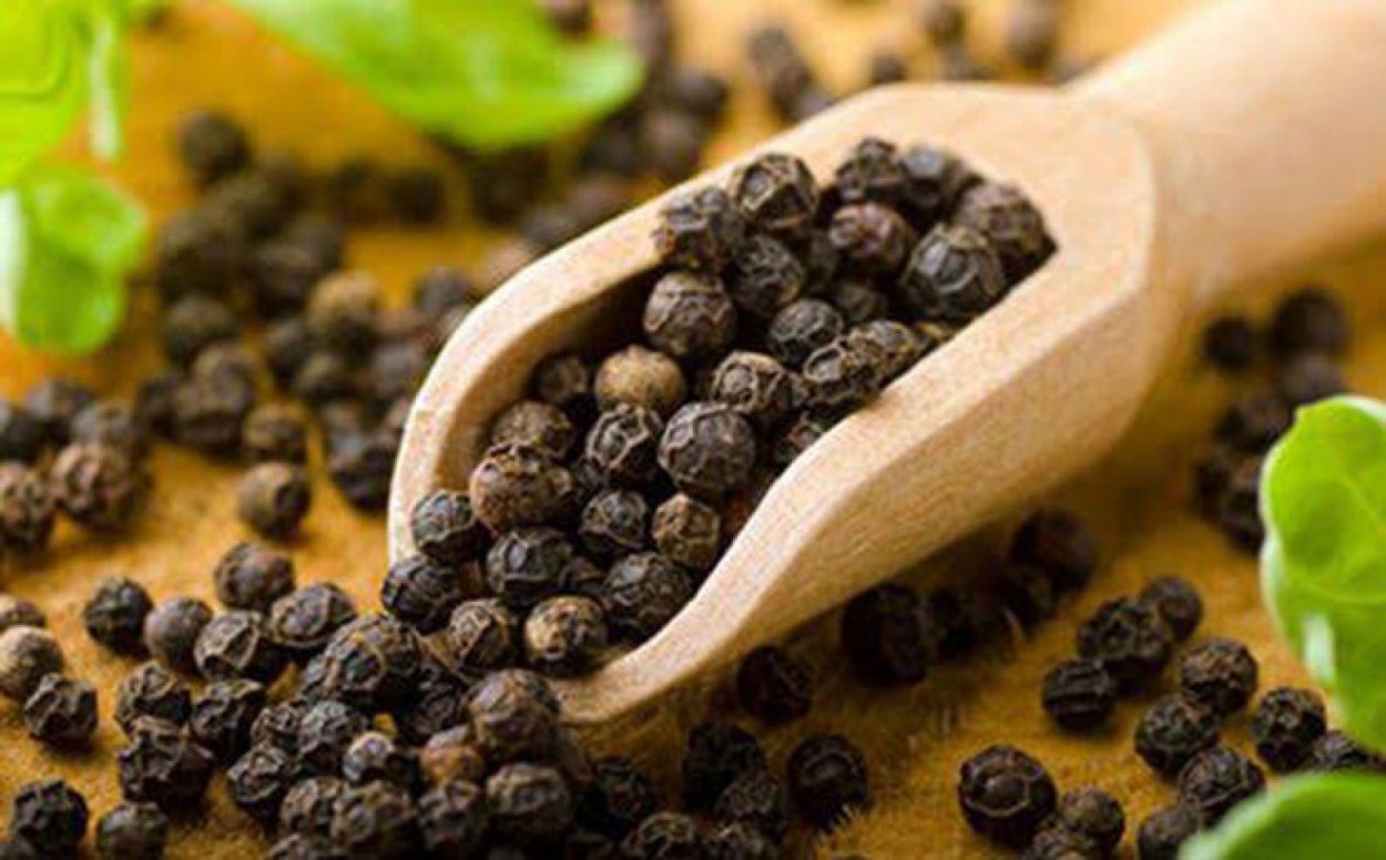 Апельсин и черный перец