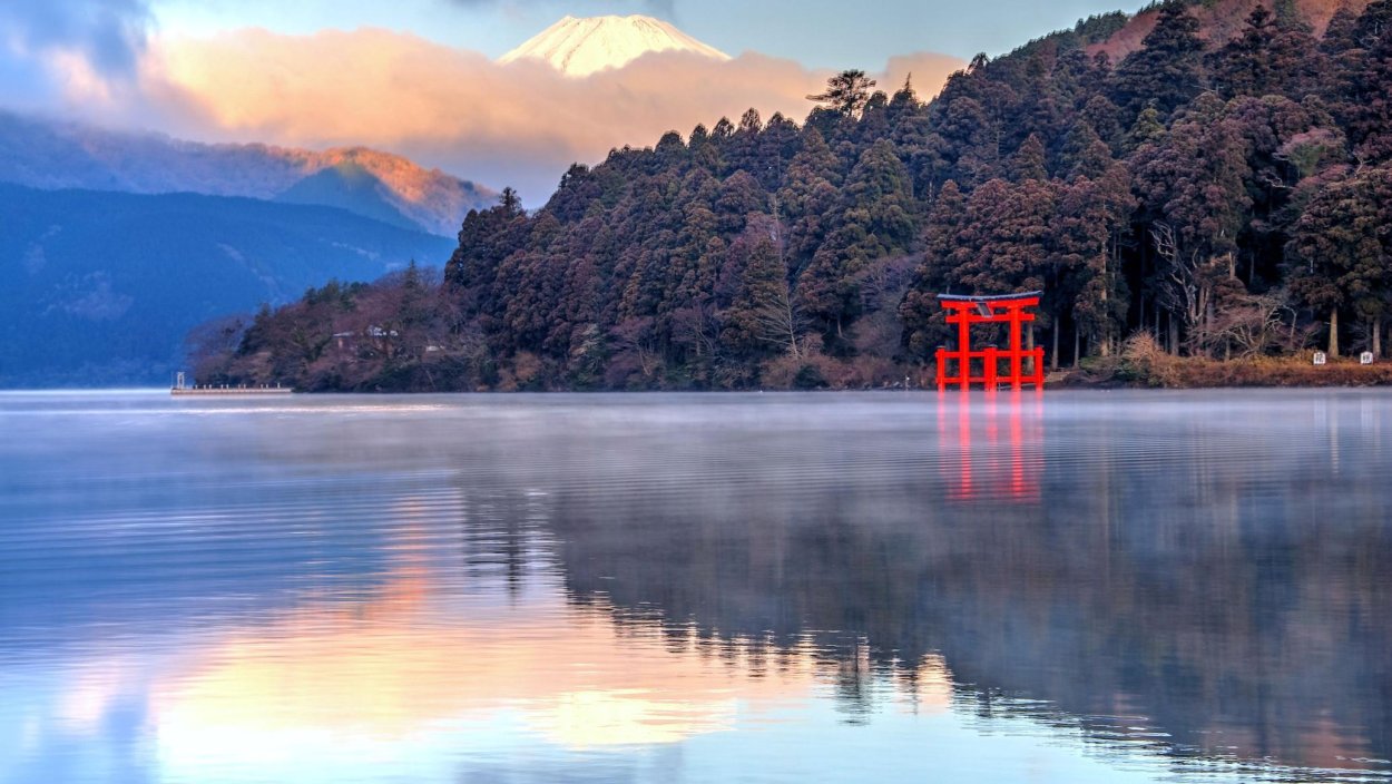 Озеро Асиноко Япония