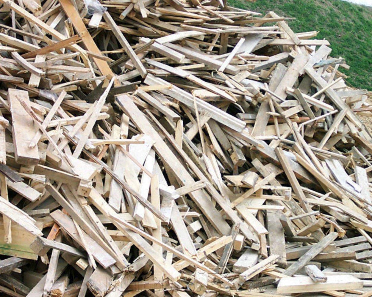 Кусковые отходы древесины