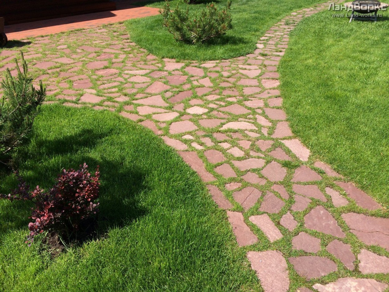 Плитняк пошаговая дорожка