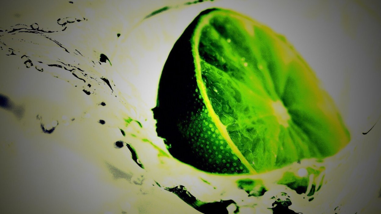 Салатовые обои