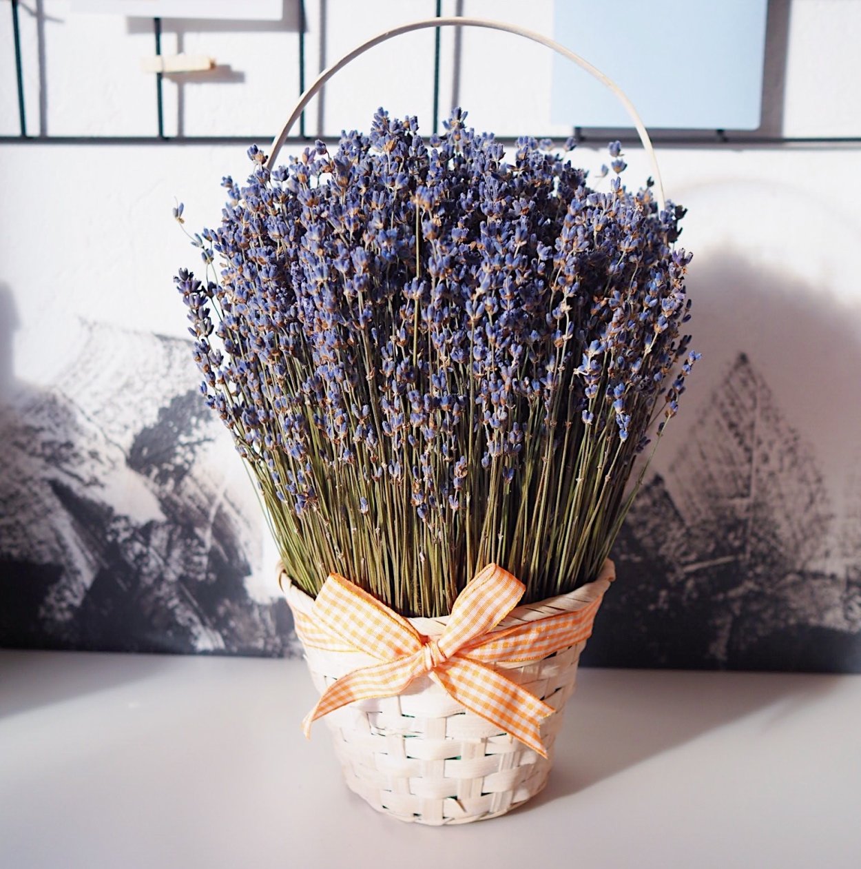 Лаванда в корзинке