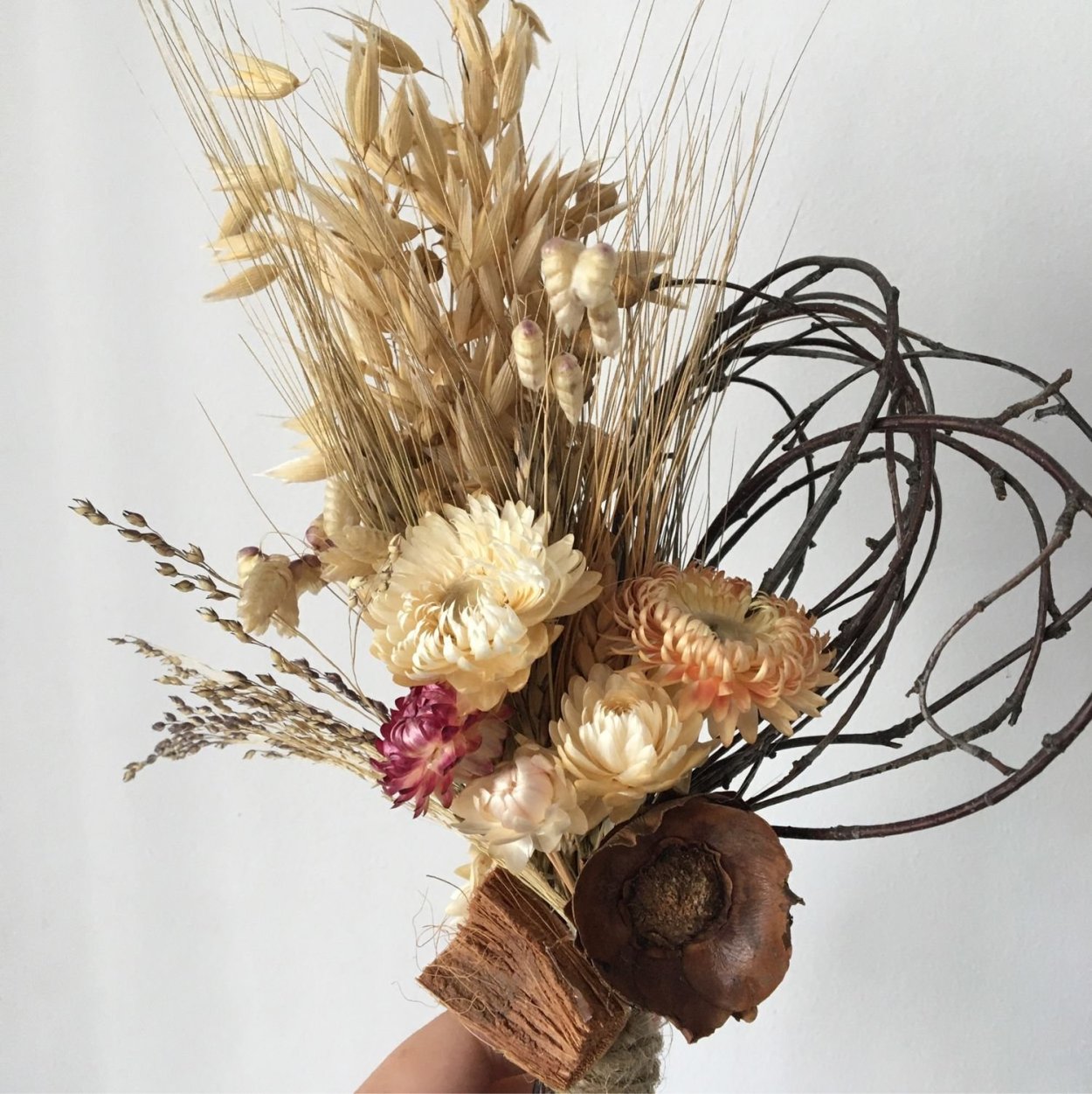 Композиции из сухоцветов для интерьера