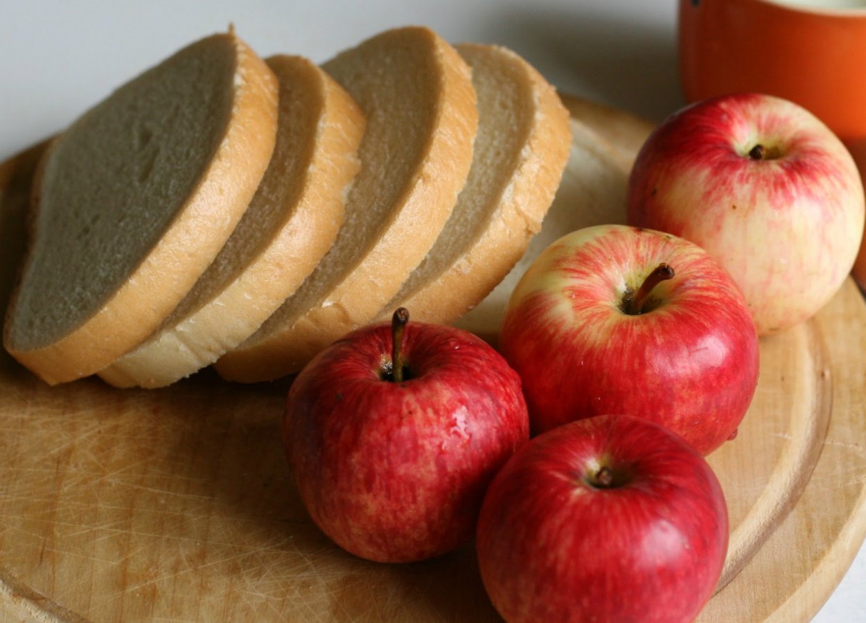 Яблочный хлеб