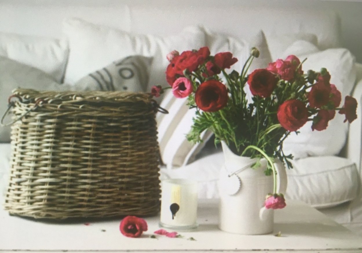 Красивый интерьер с цветами