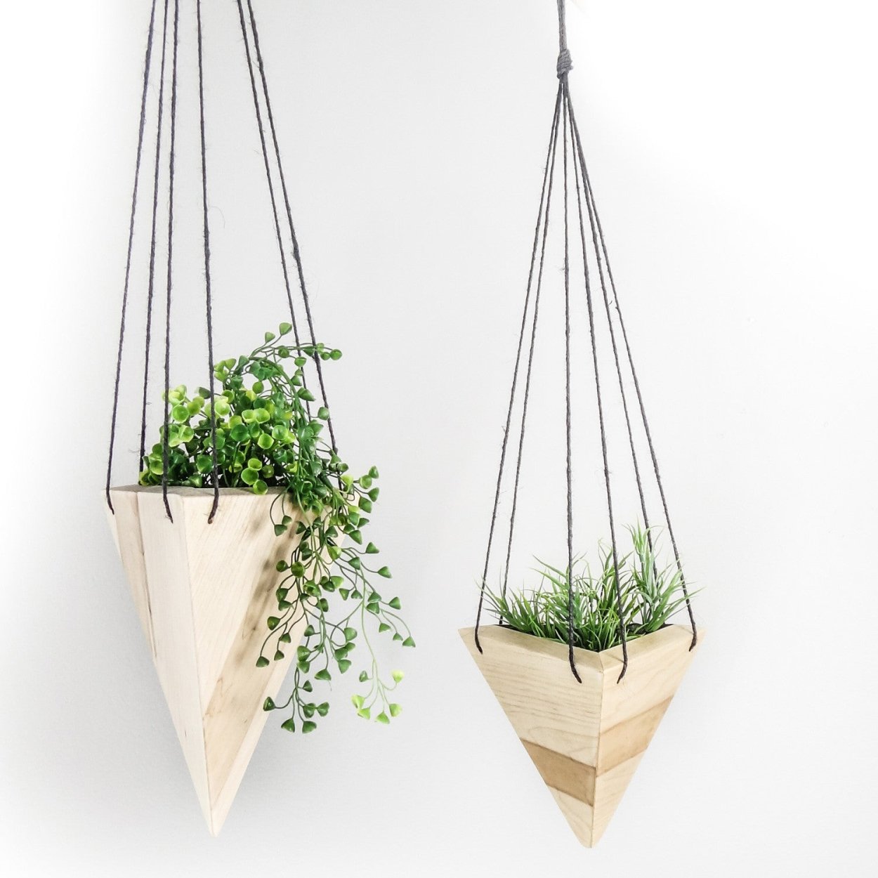 Кашпо подвесное для цветов прямоугольное