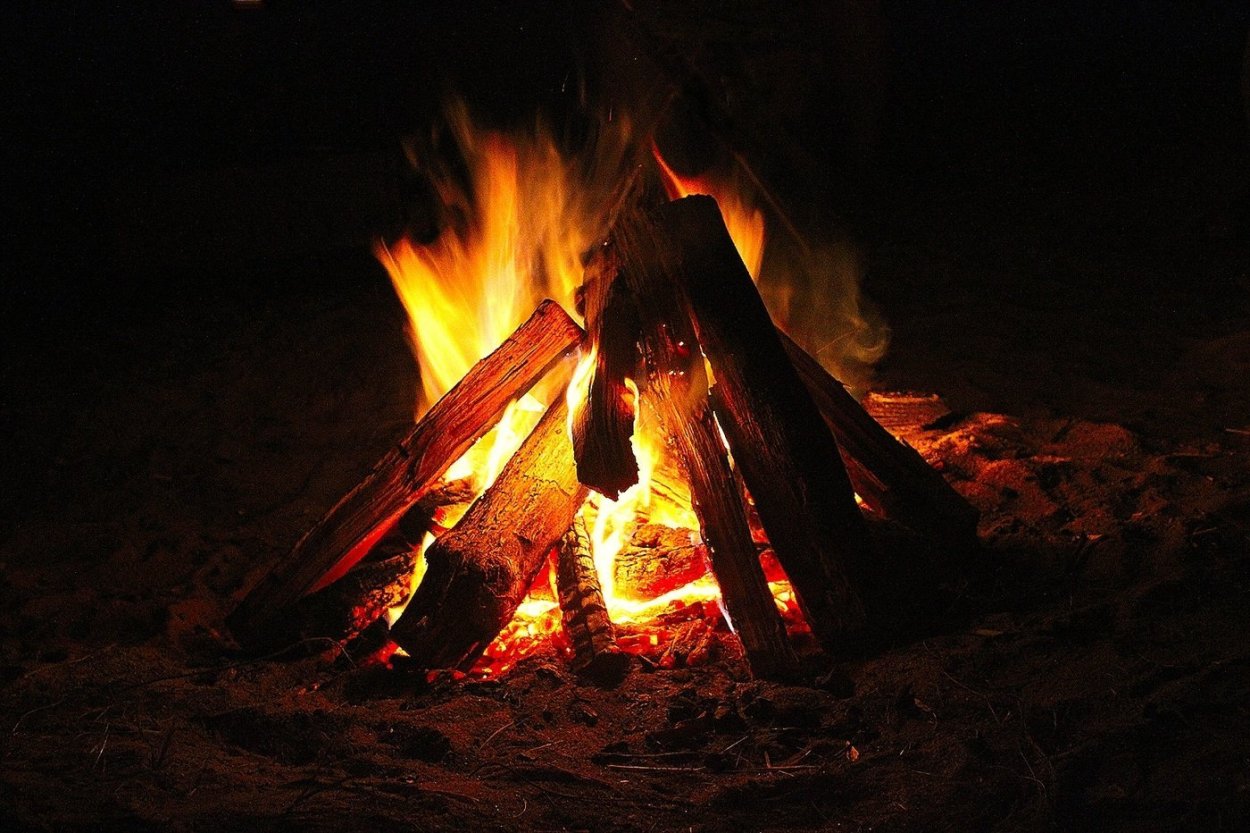 Красивый костер