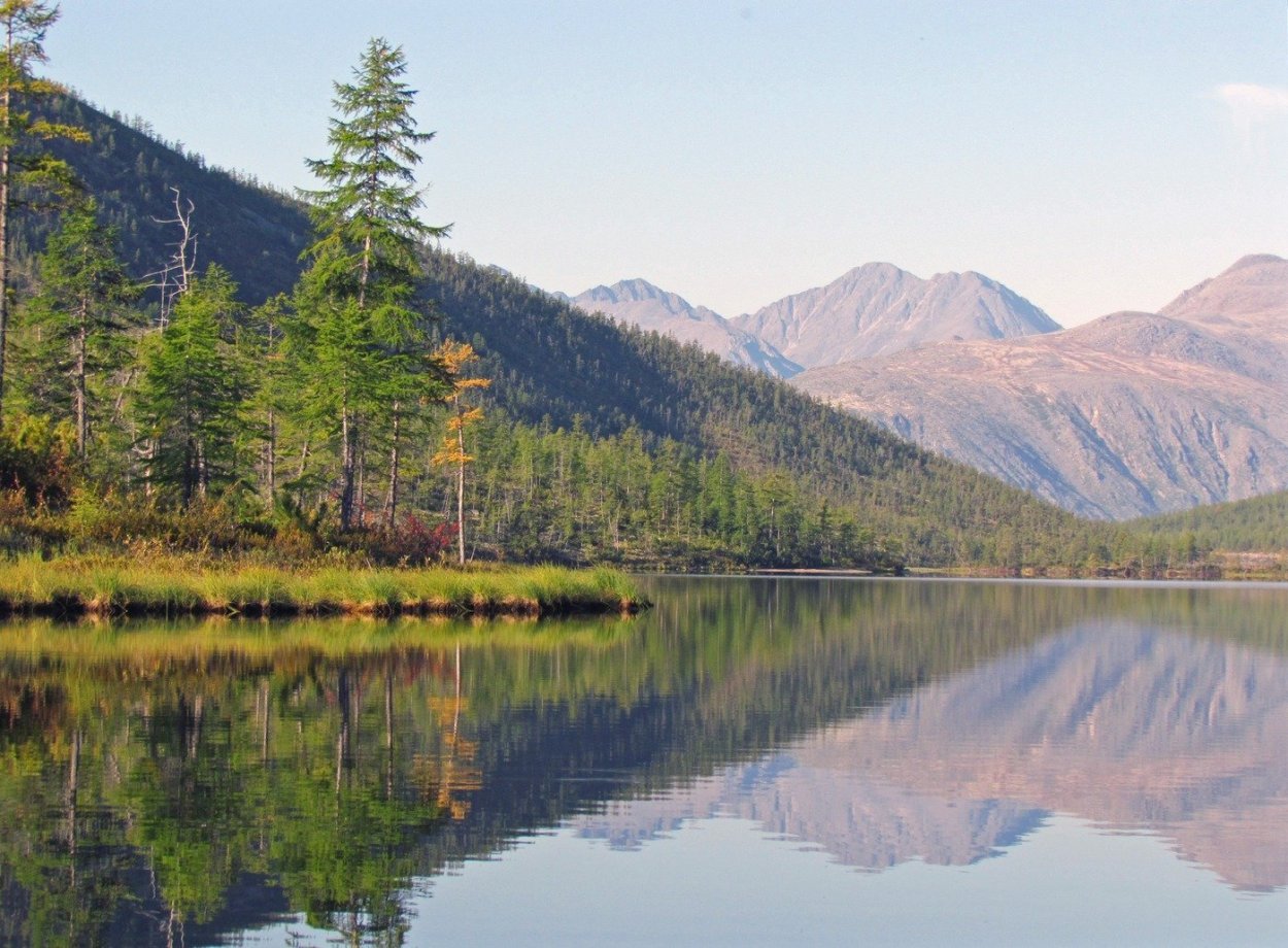 Озеро танцующих хариусов Магаданская область