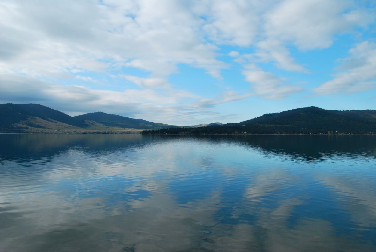 Озеро паланское на Камчатке