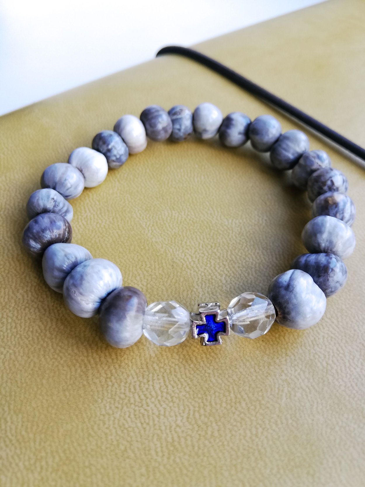 Браслет слезки Богородицы