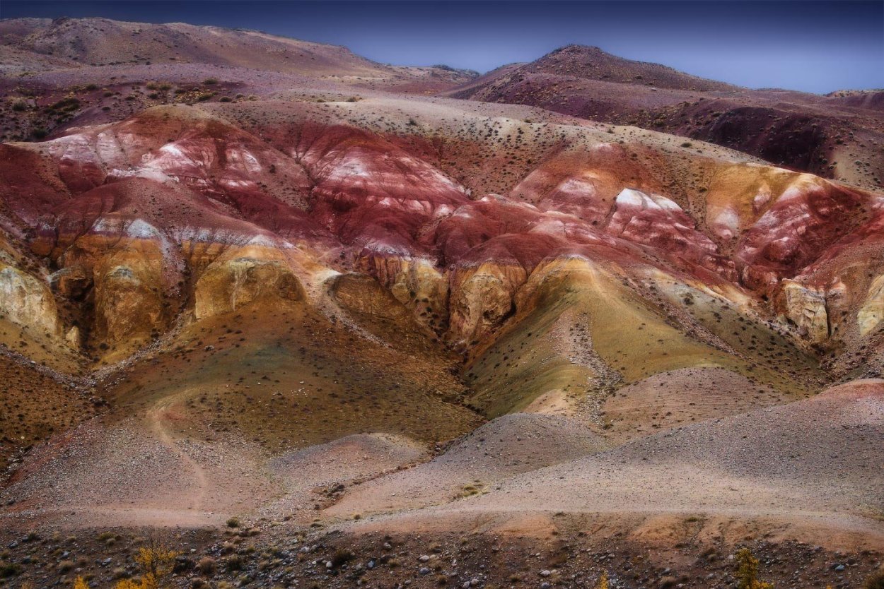 В долину реки Кызыл-чин. Марсианские пейзажи