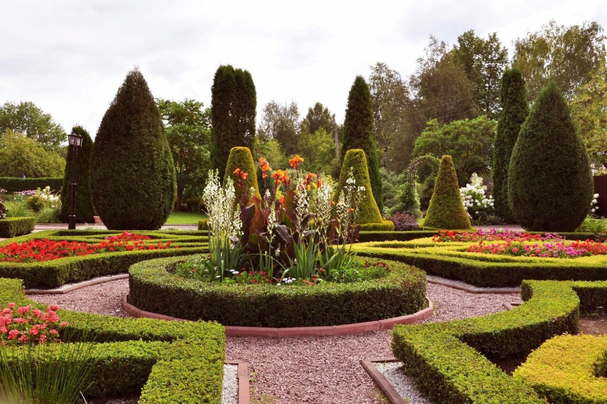 Сад Дементьева в Богданихе