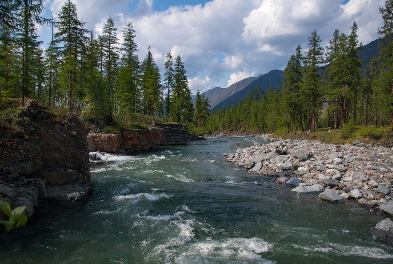 Река Сунтар Якутия